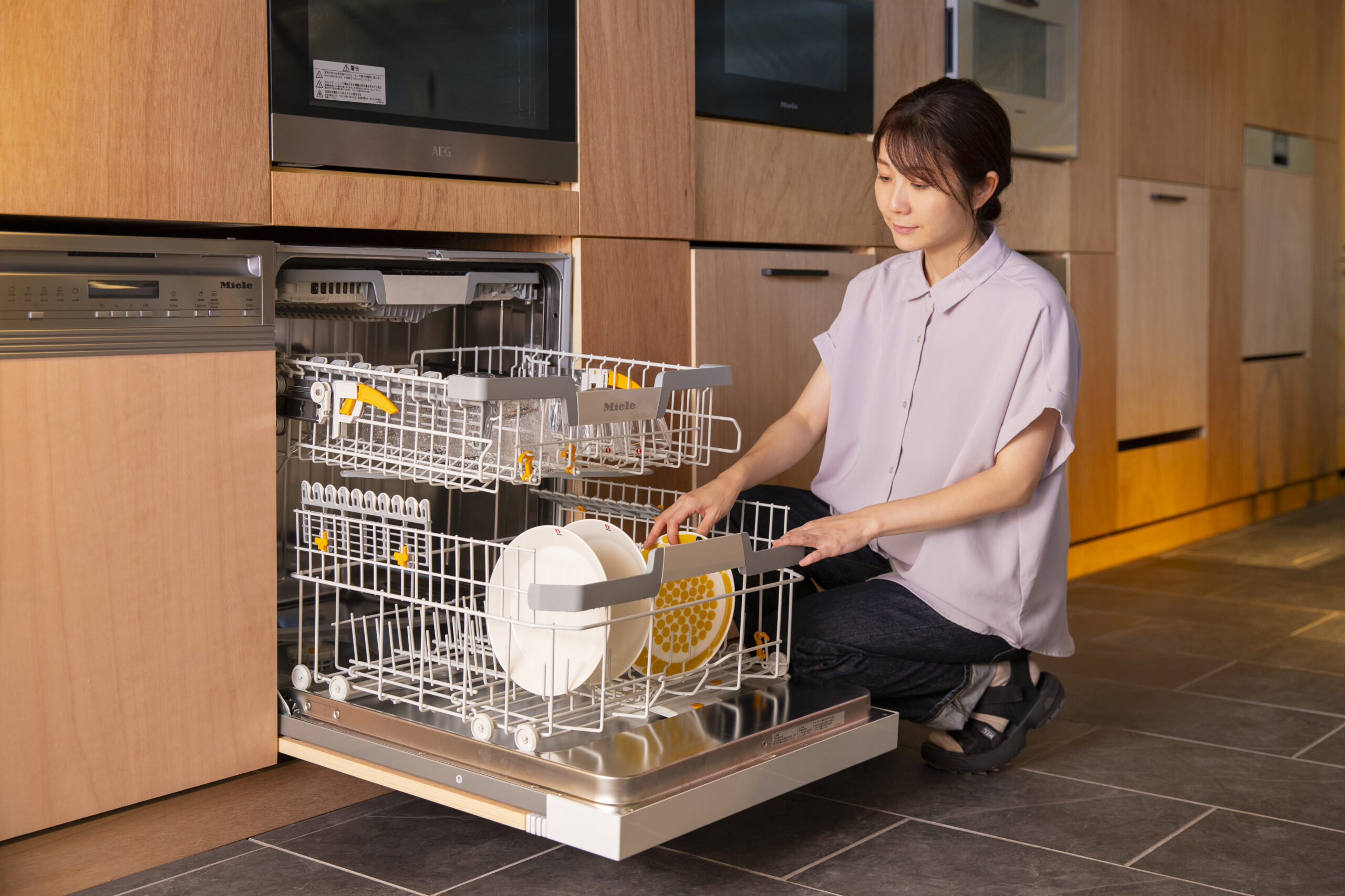 ミーレとボッシュを比較：洗浄力から乾燥方法まで、理想の食洗機選びガイド